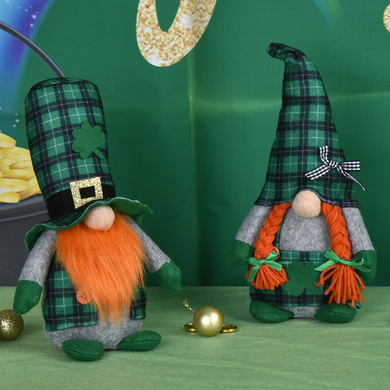 Cross Border checkered Rudolph St. Patrick's Day doll faceless doll decorations Standing Midget window display pieces