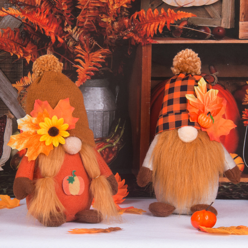 Cross-border new Halloween Pumpkin Harvest Maple faceless doll dwarf Thanksgiving fall color doll adornment